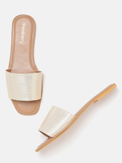 

DressBerry Women Off-White & Gold-Toned Printed Open Toe Flats