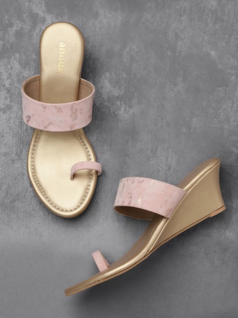 

Anouk Women Pink & Gold-Toned Printed Heels