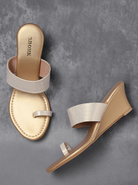 

Anouk Women Off-White & Gold-Toned Printed Wedges