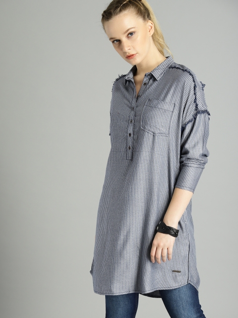 

The Roadster Lifestyle Co Women Navy Blue & Grey Boxy Striped Casual Shirt