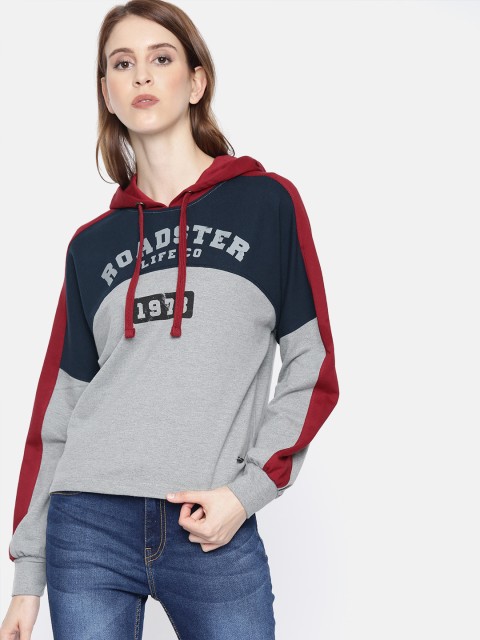 

Roadster Women Grey Melange & Navy Blue Printed Hooded Sweatshirt