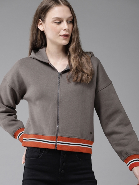 

Roadster Women Grey Solid Cropped Hooded Sweatshirt