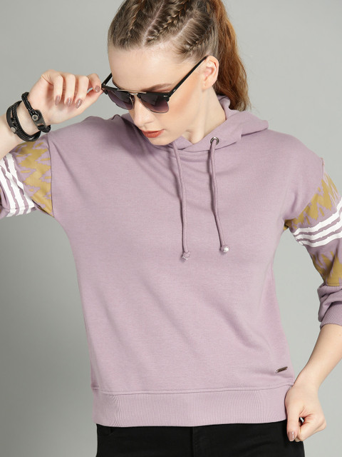 

Roadster Women Lavender Solid Hooded Sweatshirt