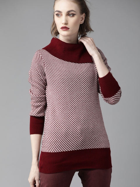 

Roadster Women Maroon & Off-White Self Design Sweater