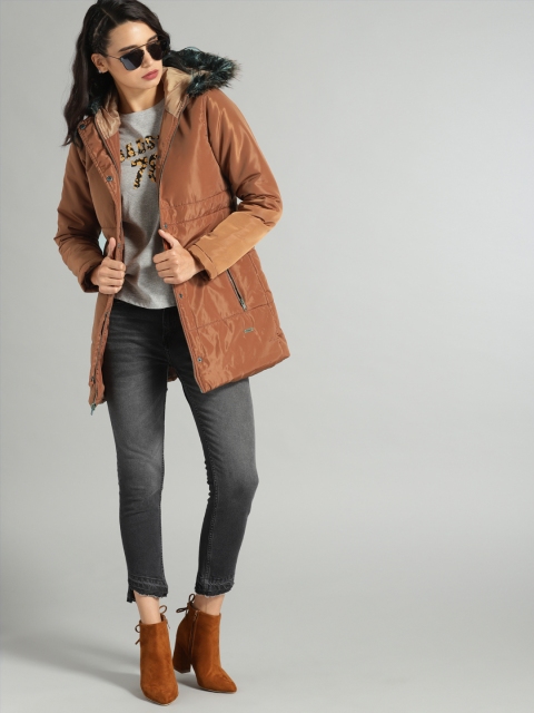 

Roadster Women Camel Brown Solid Longline Quilted Hooded Jacket