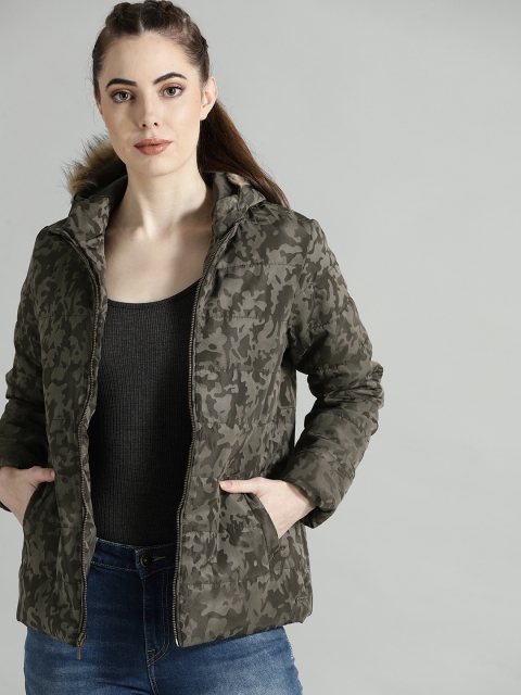 

The Roadster Lifestyle Co Women Olive Green Camouflage Printed Parka Jacket