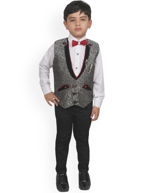 

SG YUVRAJ Boys White & Grey Self Design Tuxedo Party Suit