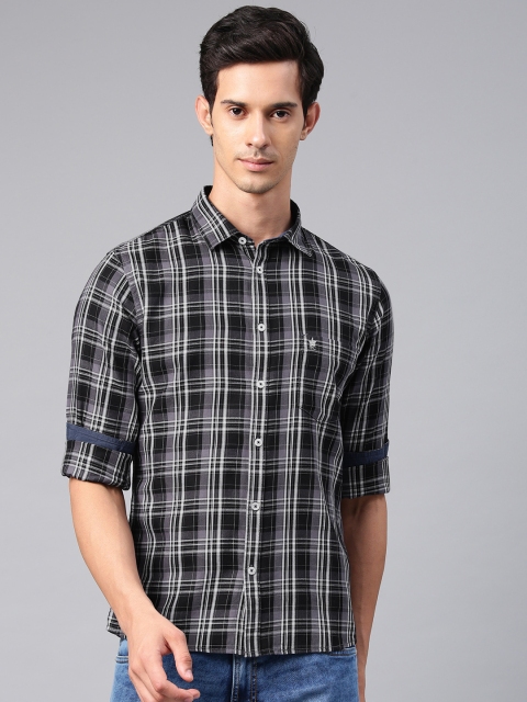 

French Connection Men Black & White Slim Fit Checked Casual Shirt