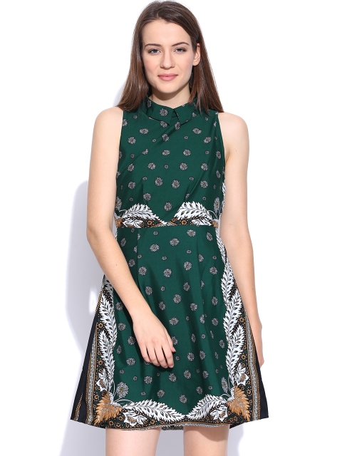 

Vero Moda Green Printed Fit & Flare Dress