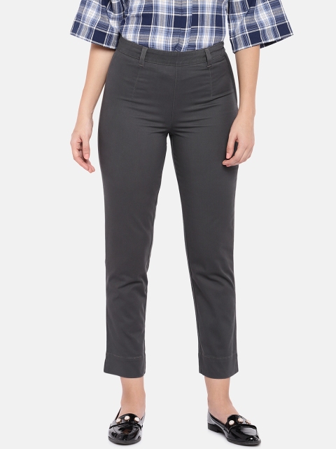

Cottonworld Women Grey Regular Fit Solid Regular Trousers