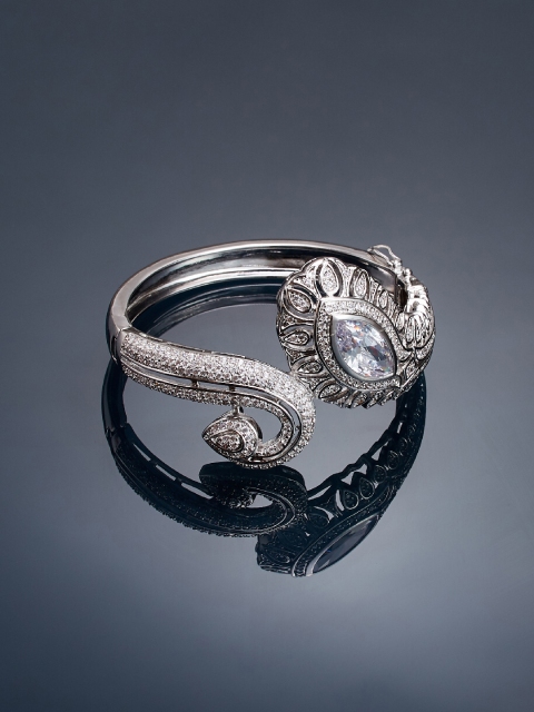 

Shaze Women Silver-Plated Stone-Studded Bangle