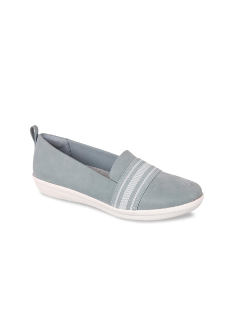 

Clarks Women Grey Loafers