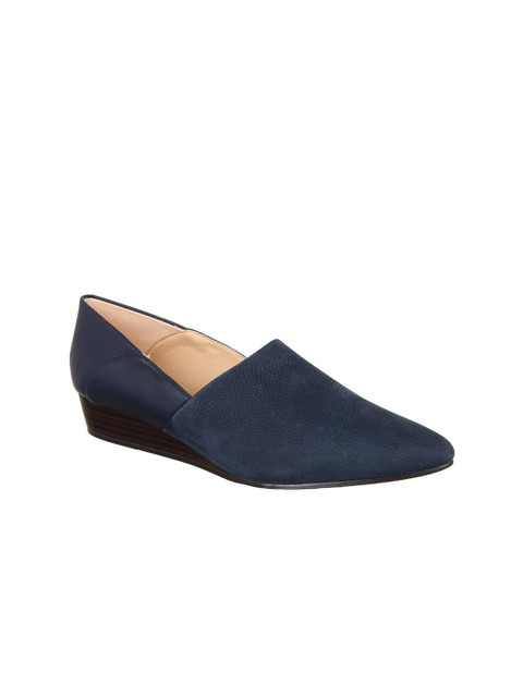 

Clarks Women Navy Blue Solid Leather Pumps