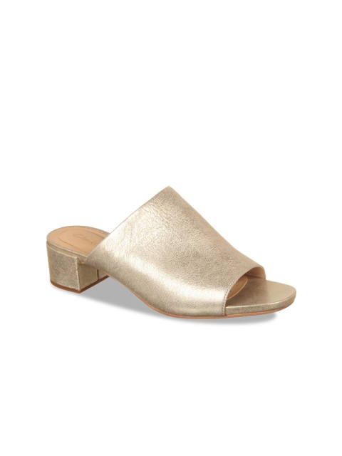 

Clarks Women Gold-Toned Solid Sandals