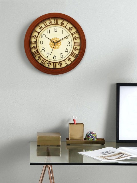 

eCraftIndia Brown Handcrafted Round Solid Analogue Wall Clock