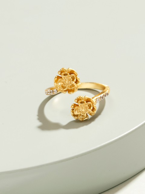 

Pipa Bella Women Gold-Plated Finger Ring