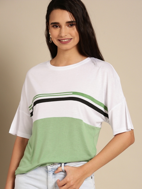 

DressBerry Women White & Green Colourblocked Round Neck T-shirt