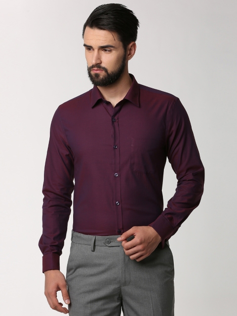 

Peter England Elite Men Burgundy Slim Fit Self Design Formal Shirt