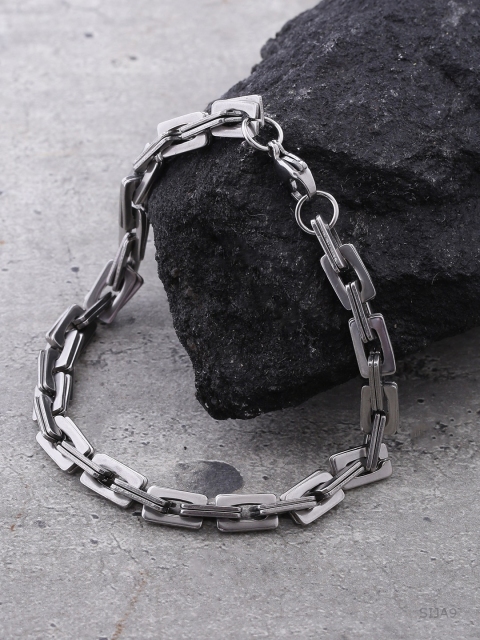 

Dare by Voylla Silver-Toned Silver-Plated Handcrafted Link Bracelet