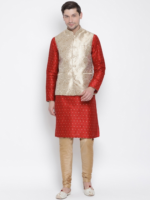 

VASTRAMAY Men Maroon & Beige Self Design Kurta with Churidar & Jacket