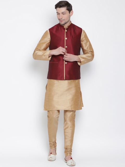 

VASTRAMAY Men Gold-Toned & Maroon Solid Kurta with Pyjamas & Jacket