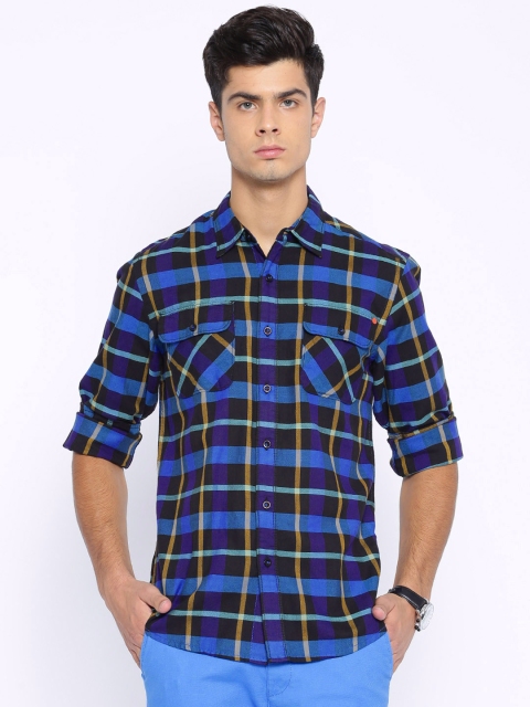 

Lee Black & Blue Checked Casual Shirt