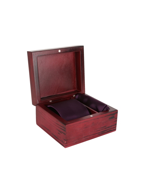 

Peter England Men Purple Accessory Gift Set