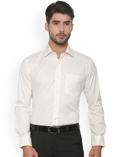 

Van Heusen Men Off-White Slim Fit Solid Formal Shirt
