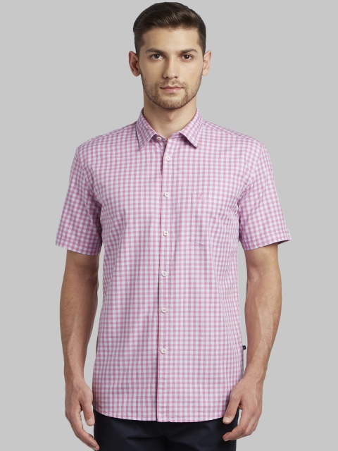 

Parx Men Pink & White Slim Fit Checked Casual Shirt