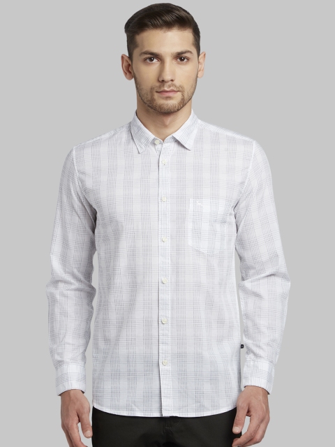 

Parx Men White & Blue Slim Fit Checked Casual Shirt