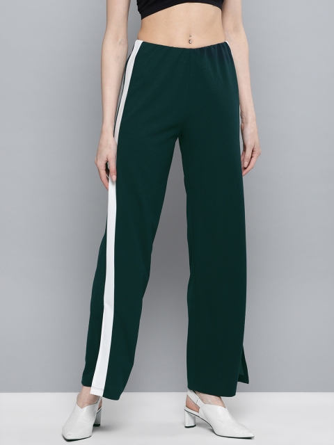 

Harpa Women Green Smart Regular Fit Solid Parallel Trousers