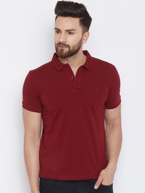 

Okane Men Maroon Solid Polo Collar T-shirt