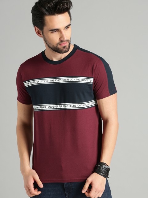 

Roadster Men Maroon & Navy Blue Colourblocked Round Neck T-shirt