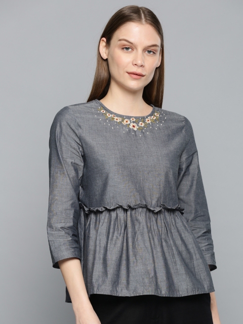 

Chemistry Women Grey Solid A-Line Top
