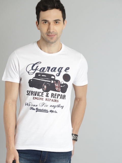 

The Roadster Lifestyle Co Men White Printed Round Neck Pure Cotton T-shirt