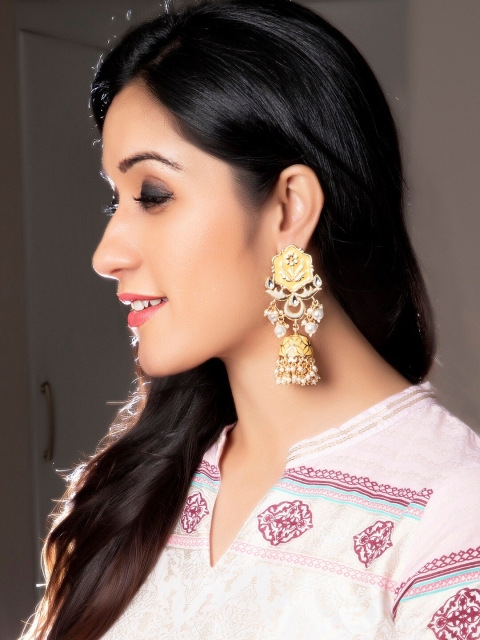 

Rubans Gold-Toned & Off-White Hand Painted Dome Shaped Jhumkas