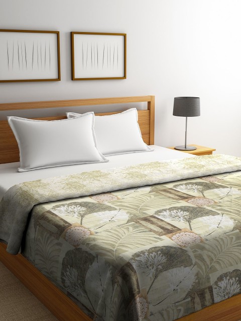 

SPACES Green & Beige Floral Mild Winter 150 GSM Reversible Double Bed Quilt