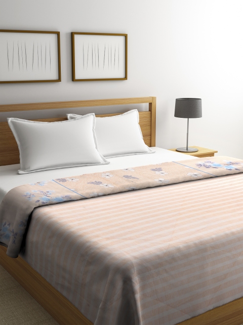 

SPACES Peach-Coloured & Grey Floral Mild Winter 150 GSM Double Bed Quilt