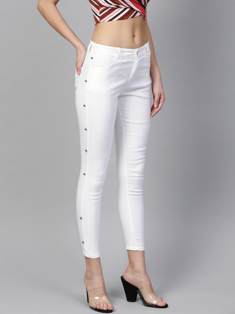 

SASSAFRAS Women White Slim Fit Beaded Clean Look Stretchable Cropped Jeans