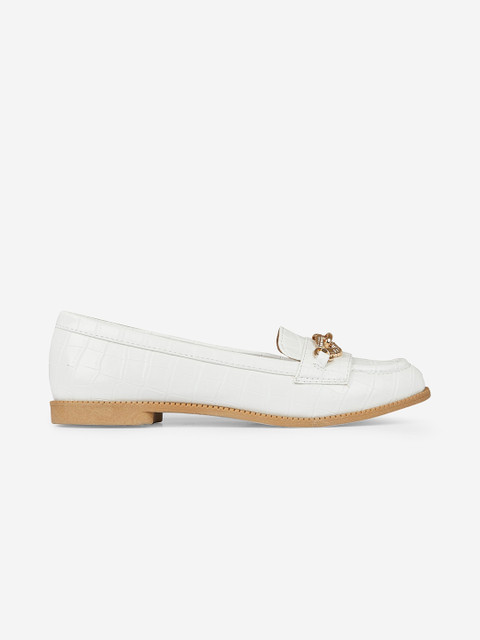 

DOROTHY PERKINS Women White Textured Loafers