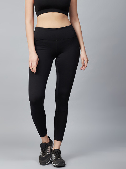 

Alcis Women Black Solid Cropped Running Tights