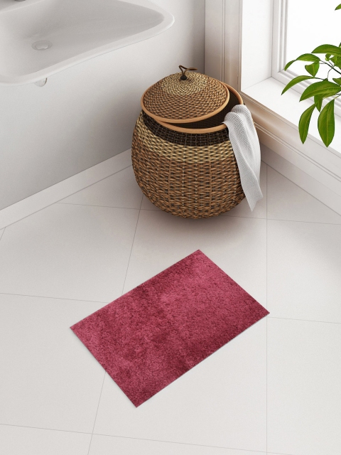 

CORE Designed by SPACES Red Solid Plush Bath Rug