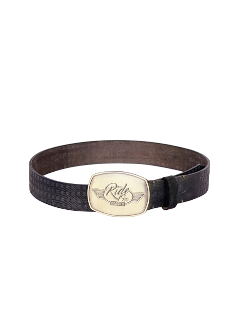 

Justanned Men Grey Textured Leather Belt