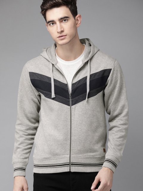 

Roadster Men Grey Melange & Black Colourblocked Hooded Sweatshirt