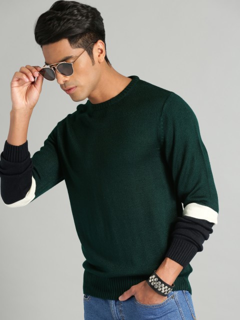 

Roadster Men Green Solid Sweater