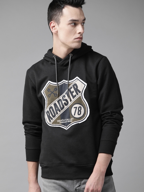 

Roadster Men Black Solid Hooded Sweatshirt