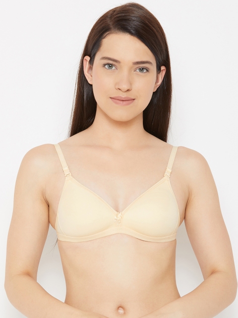 

Lady Lyka Beige Solid Non-Wired Lightly Padded T-shirt Bra GO-GIRL-SKN