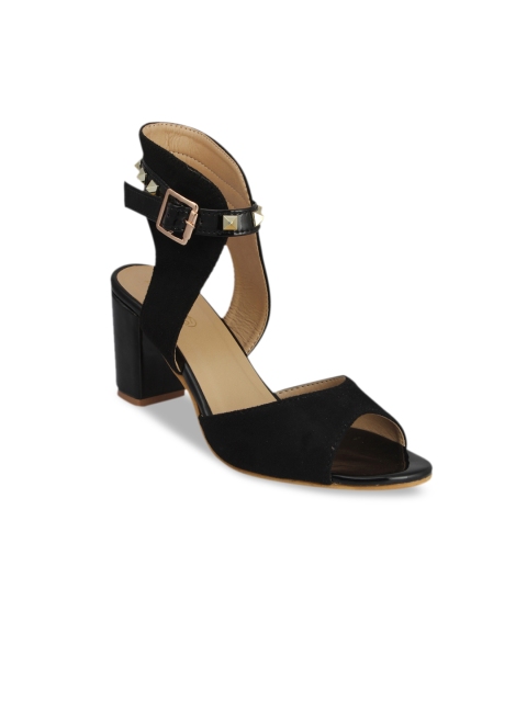 

pelle albero Women Black Solid Sandals
