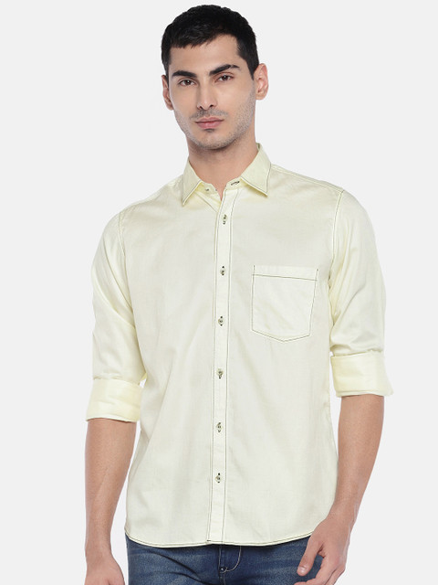

EVOQ Men Off-White Regular Fit Solid Casual Shirt