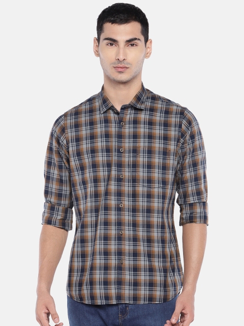 

EVOQ Men Brown & Blue Regular Fit Checked Casual Shirt